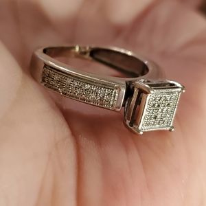 10k wg micro pave diamond ring